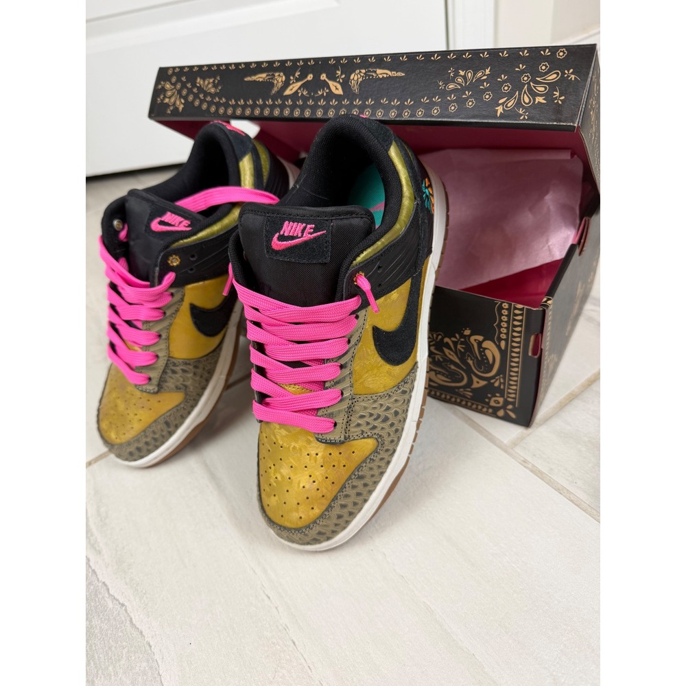 Nike Dunk Low Familia Dia De Muertos Gold Black Pink FQ8148-010 Mens8.5 Womens10